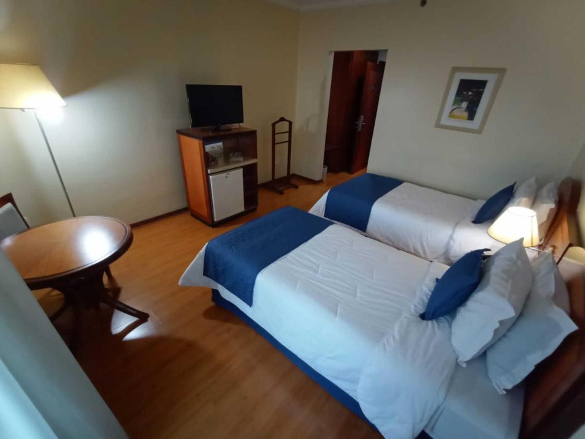 Summit Suites Hotel ג'ונדיאי מראה חיצוני תמונה