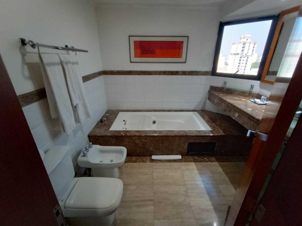 Summit Suites Hotel ג'ונדיאי מראה חיצוני תמונה