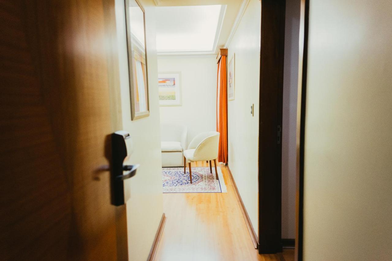 Summit Suites Hotel ג'ונדיאי מראה חיצוני תמונה